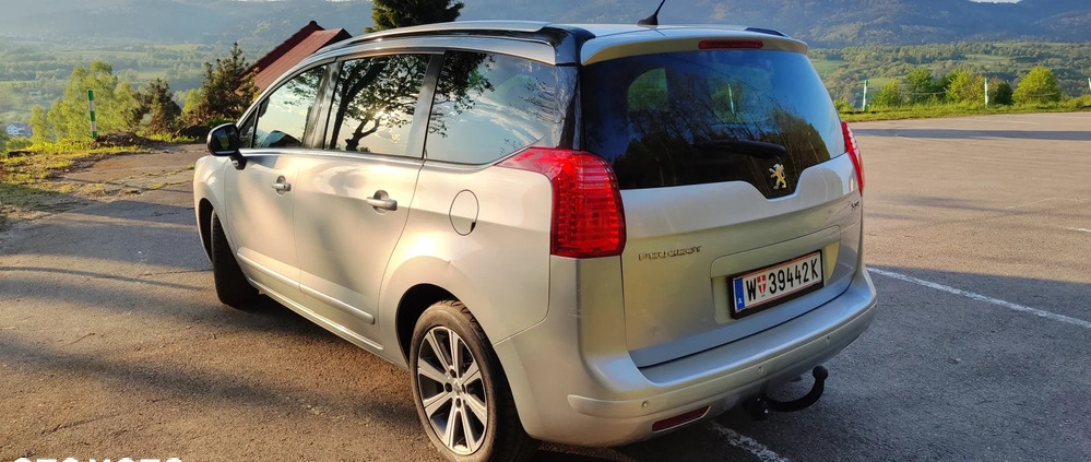Peugeot 5008 cena 17900 przebieg: 253600, rok produkcji 2011 z Urzędów małe 137